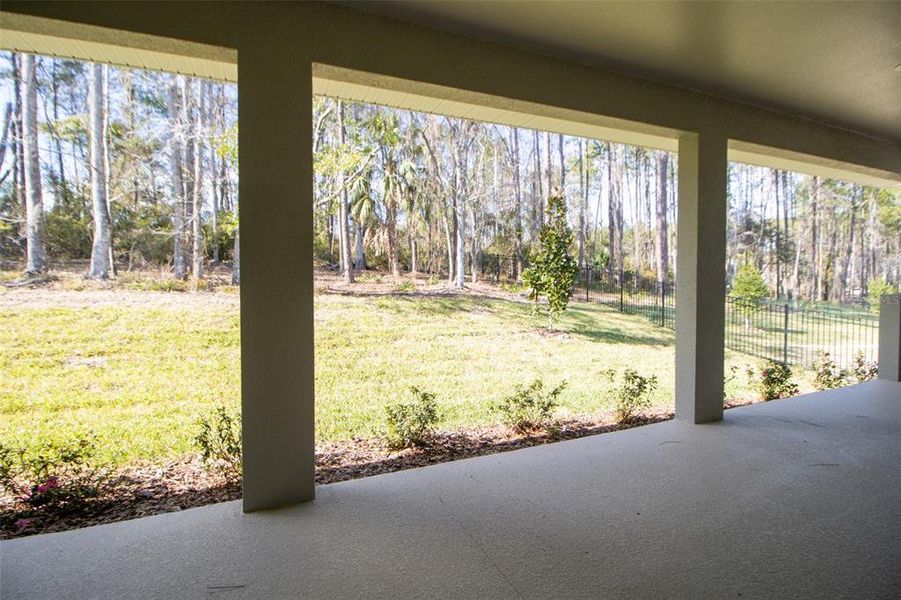 Exterior details and patio area of a home in , Brooksville (Image 4).