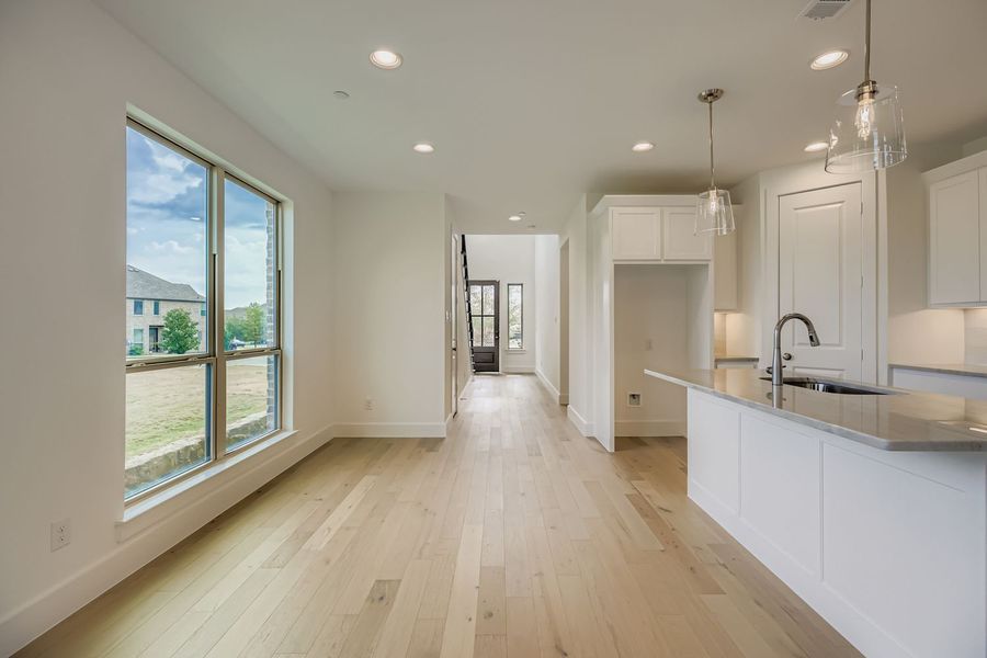 3533 Kings Court - Dining Area