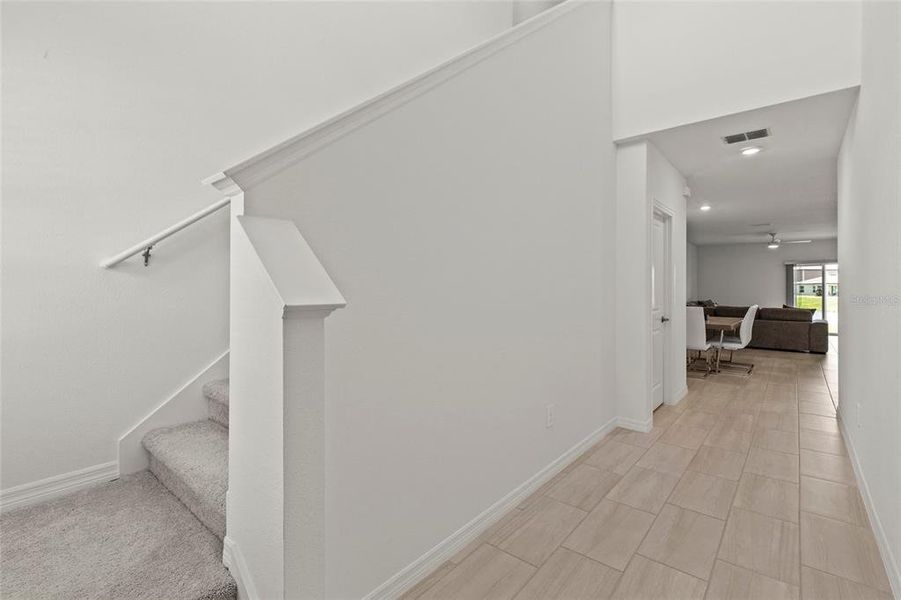 Spacious, unfurnished interior of a new home in Prosperity Lakes, Parrish (Image 23). Spacious, unfurnished interior of a new home in Prosperity Lakes, Parrish (Image 23).