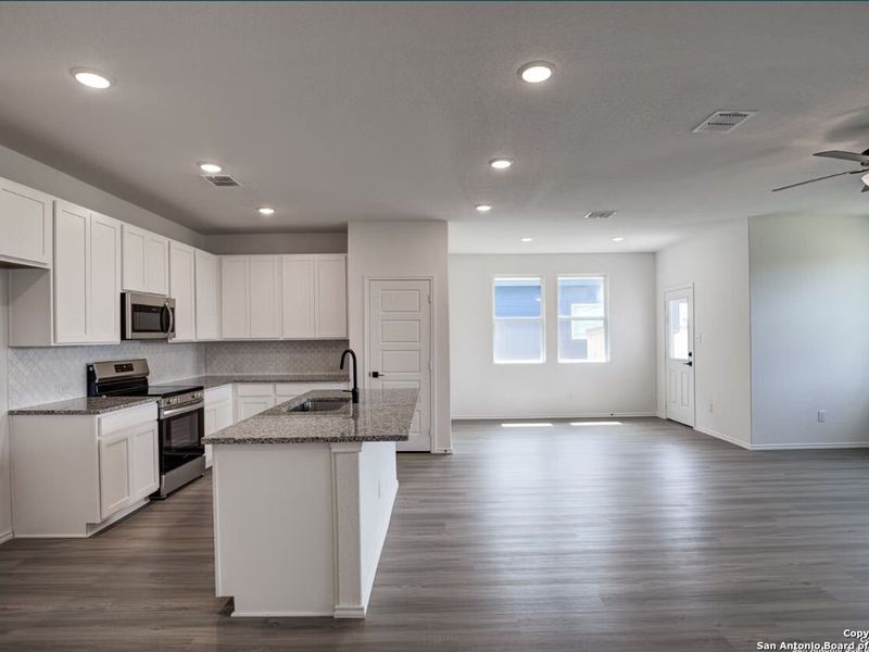 Image 23 of a home in Hannah Heights.