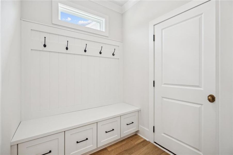 Furnished interior view inside a new home in , Roswell (Image 14).