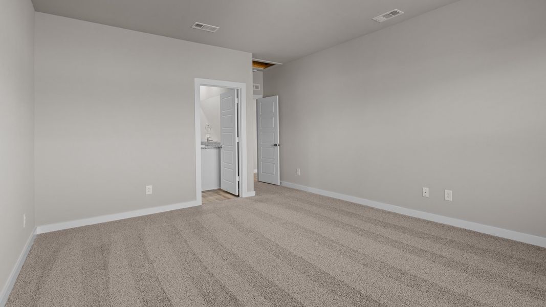 Representative unfurnished interior of a home built from the NAPLES by D.R. Horton in Homestead at Parks Bell Ranch, Odessa (Image 11).