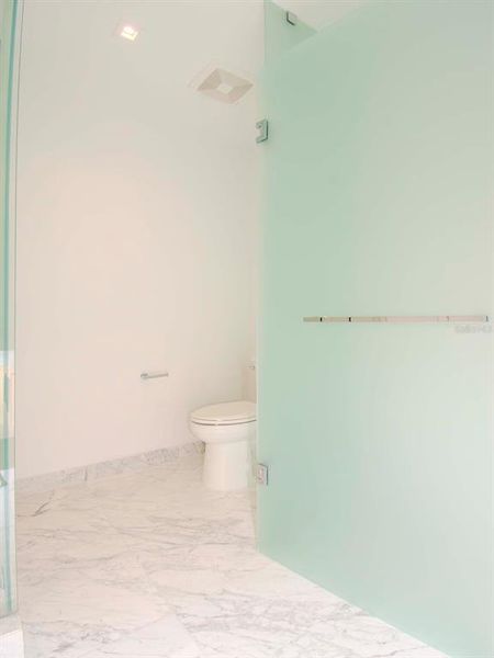 Spacious, unfurnished interior of a new home in , Tampa (Image 66). Spacious, unfurnished interior of a new home in , Tampa (Image 66).