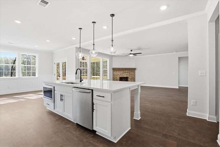 Furnished interior view inside a new home in Bradley Gin, Monroe (Image 12).