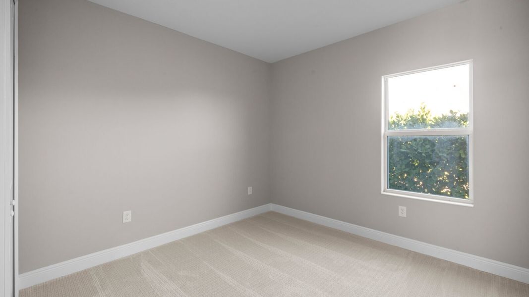 Spacious, unfurnished interior of a new home in Verandah, Fort Myers (Image 30).