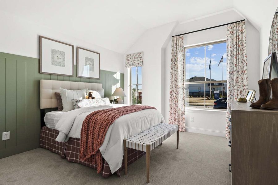 Furnished interior view inside a new home in Meadow Run, Melissa (Image 15).