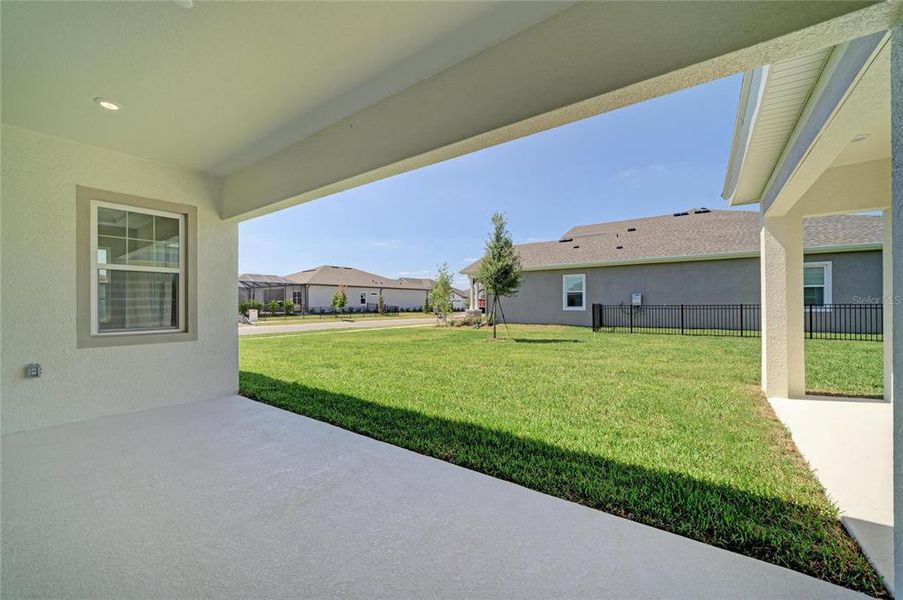 Exterior details and patio area of a home in Waterset, Apollo Beach (Image 23).