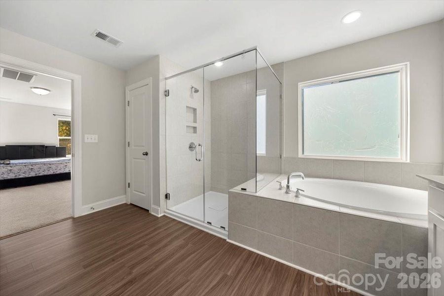 Primary bath