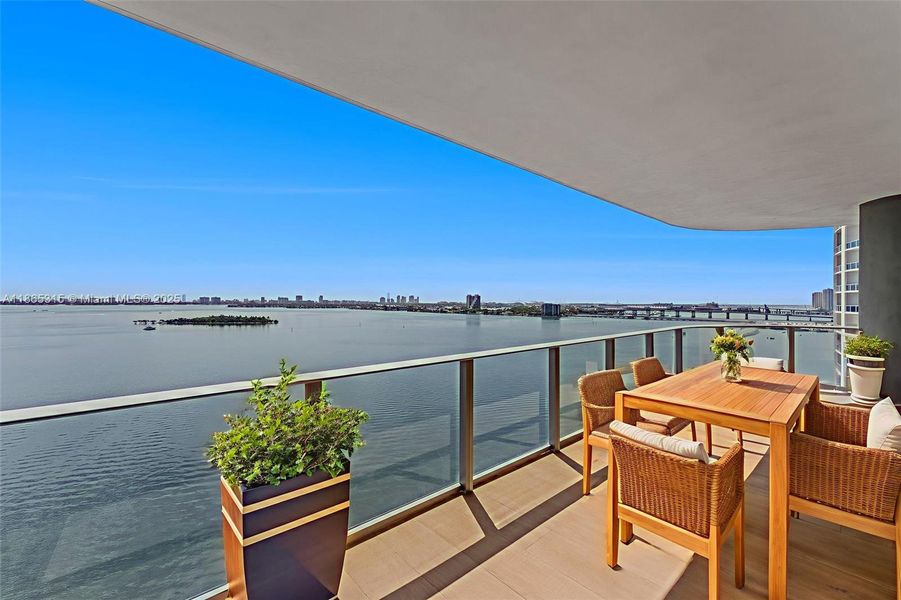 Exterior details and patio area of a home in Aria Reserve, Miami (Image 21).