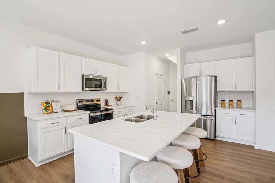 Sample Photo: Kitchen