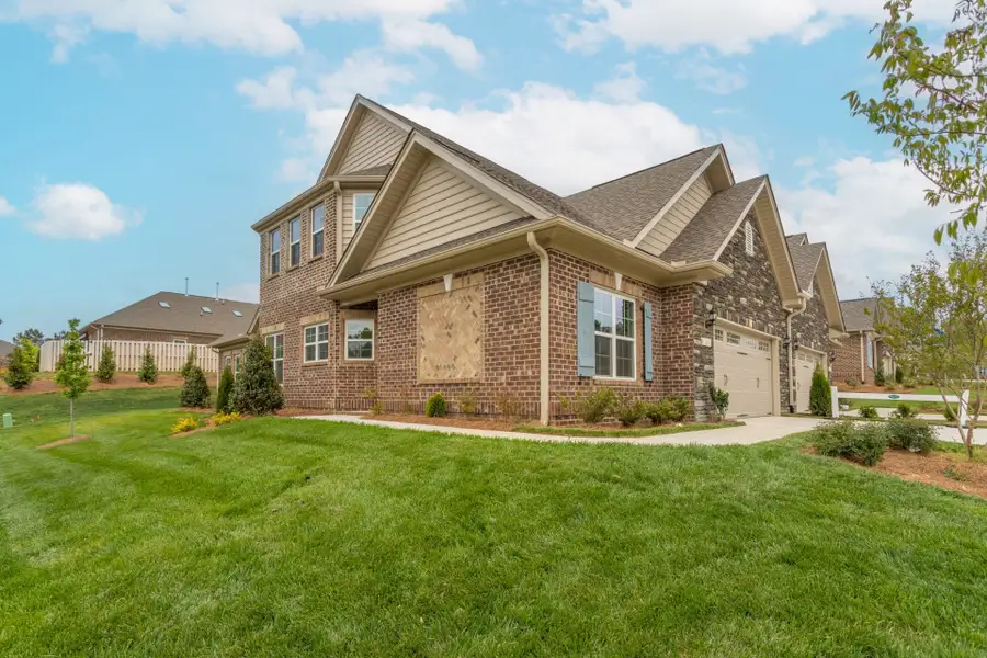 Representative exterior details of a home built from the Kingston by Keystone Homes NC in Weybridge, Burlington (Image 4).