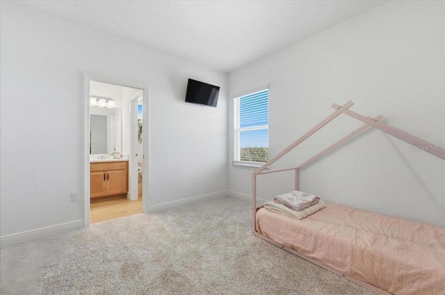 Furnished interior view inside a new home in Hills of Minneola, Minneola (Image 49).
