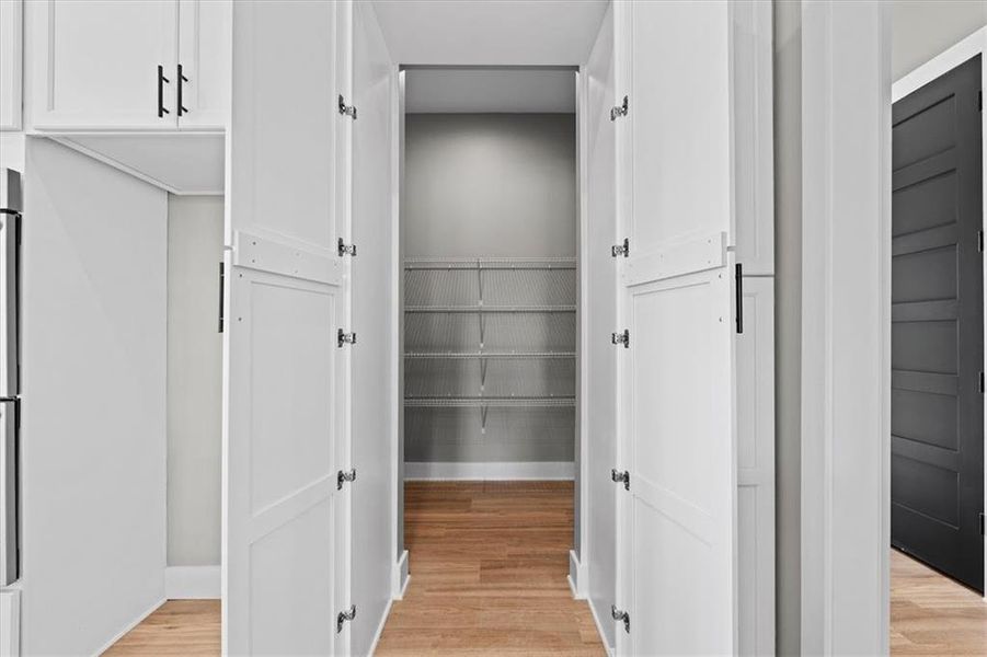 Spacious, unfurnished interior of a new home in , Bremen (Image 34).