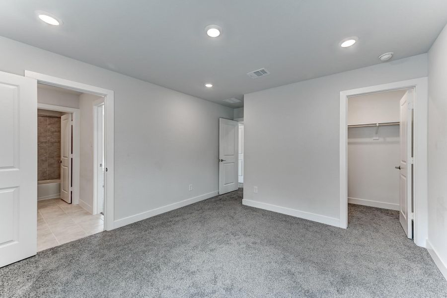 Spacious, unfurnished interior of a new home in , Cypress (Image 21).