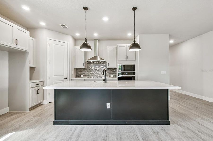 Furnished interior view inside a new home in North River Ranch – Garden Series, Parrish (Image 17). Furnished interior view inside a new home in North River Ranch – Garden Series, Parrish (Image 17).