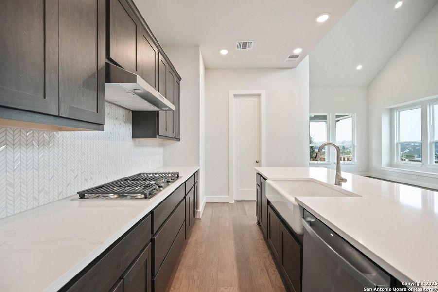 Furnished interior view inside a new home in Homestead, Schertz (Image 11).