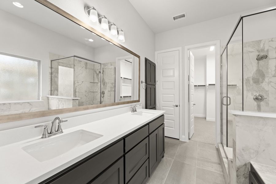 Furnished interior view inside a new home in Providence Cove, McKinney (Image 9). Furnished interior view inside a new home in Providence Cove, McKinney (Image 9).
