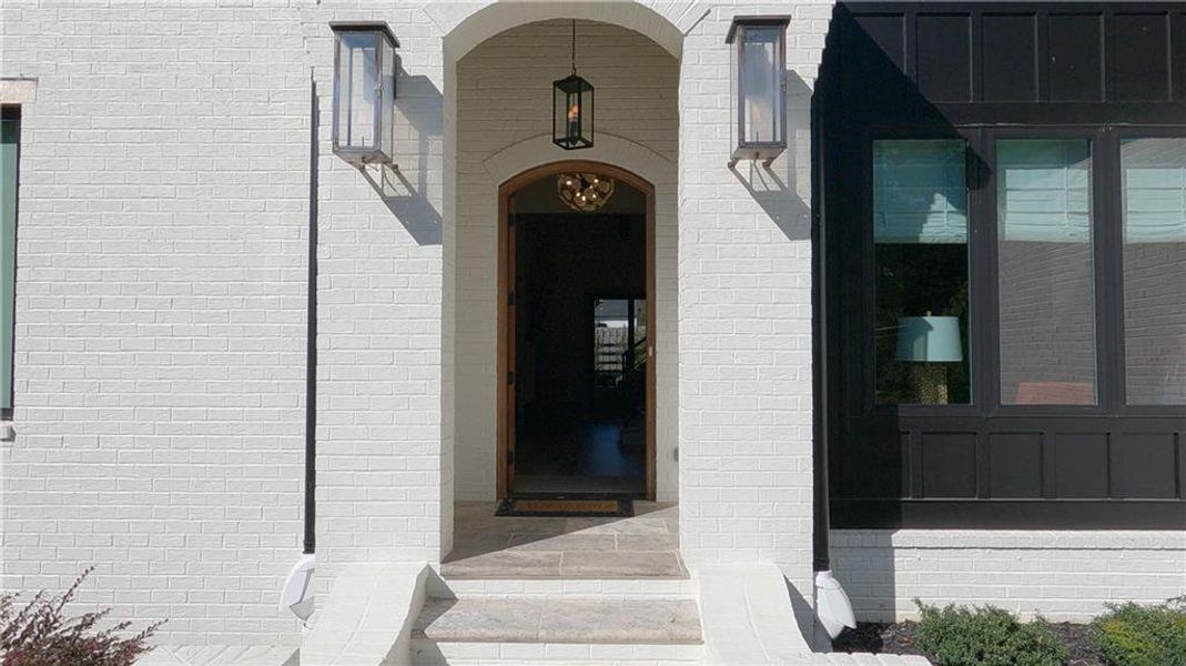 Exterior details and patio area of a home in , Alpharetta (Image 2).