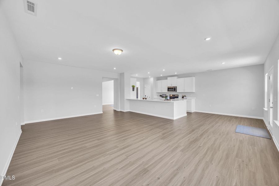 25-web-or-mls-9L1A3385 25-web-or-mls-9L1A3385