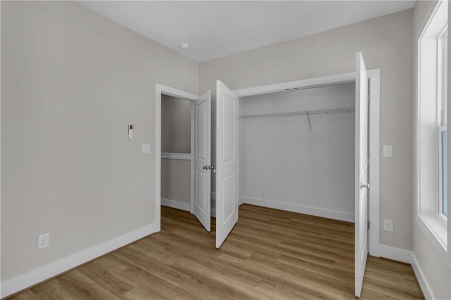 Spacious, unfurnished interior of a new home in , Atlanta (Image 25).