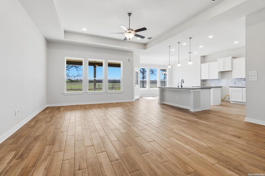 Spacious, unfurnished interior of a new home in Lonesome Dove, San Antonio (Image 25).