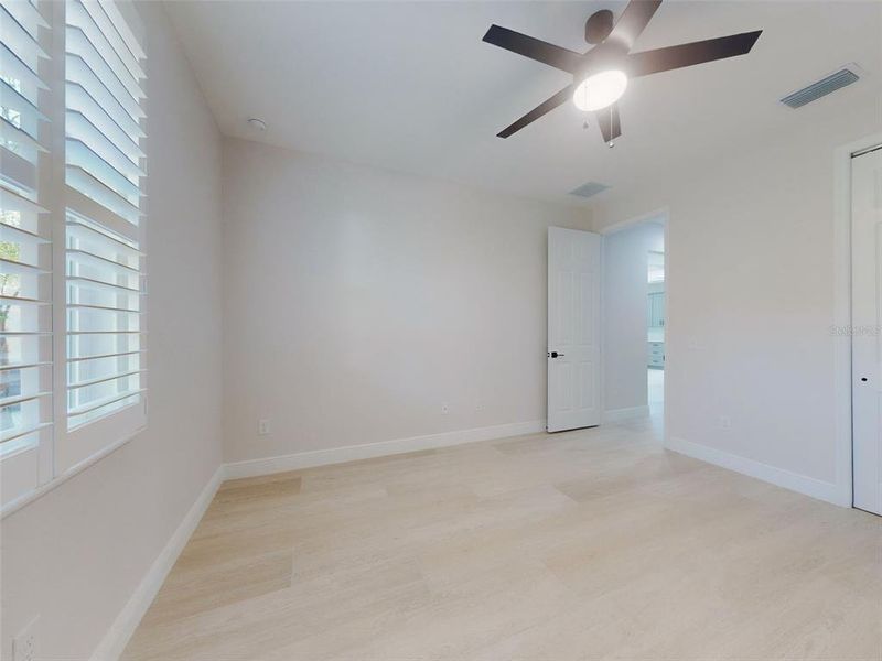 Spacious, unfurnished interior of a new home in , Ocala (Image 61).