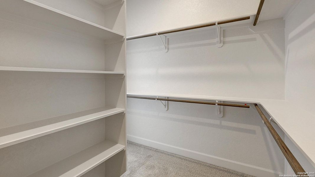 Spacious, unfurnished interior of a new home in George's Ranch Acre, Boerne (Image 13). Spacious, unfurnished interior of a new home in George's Ranch Acre, Boerne (Image 13).