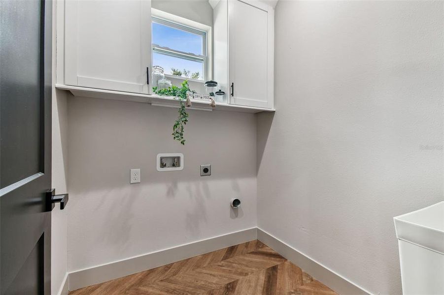 Image 75 of a home in .