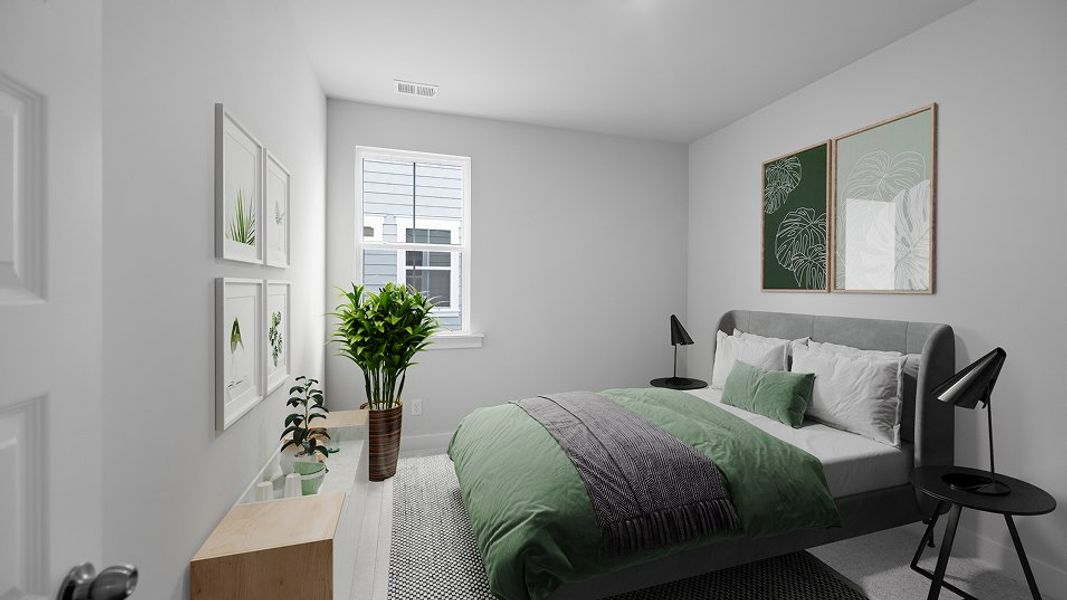 2579 Kingston Bed4 1of2 F2