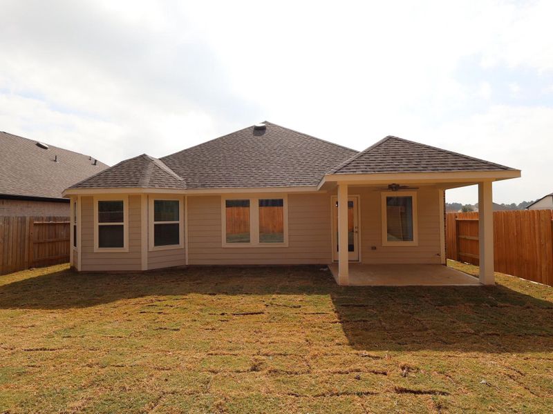 Exterior details and patio area of a home in Sorella, Tomball (Image 20). Exterior details and patio area of a home in Sorella, Tomball (Image 20).
