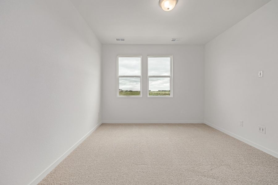 Spacious, unfurnished interior of a new home in Painted Prairie, Aurora (Image 22). Spacious, unfurnished interior of a new home in Painted Prairie, Aurora (Image 22).