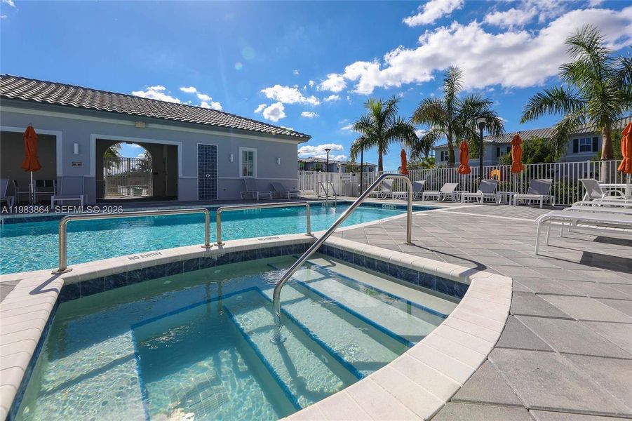 Community amenities in , Coral Springs (Image 28).