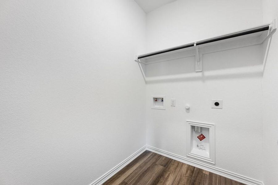 2149 Tule Way ~ Ready Now!