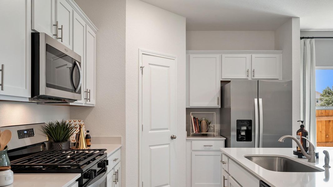 Furnished interior view inside a new home in Rosenbusch Ranch, Leander (Image 5).