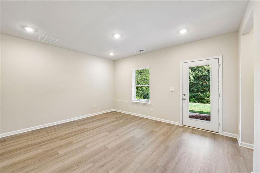 Spacious, unfurnished interior of a new home in Hemingway - Reserve Series, Cumming (Image 21). Spacious, unfurnished interior of a new home in Hemingway - Reserve Series, Cumming (Image 21).