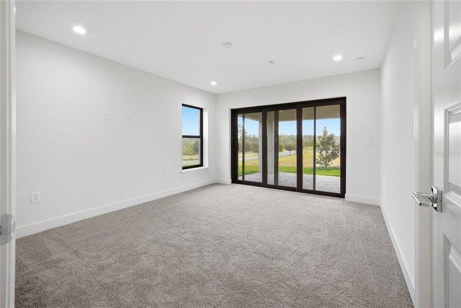 Spacious, unfurnished interior of a new home in , Davenport (Image 36).