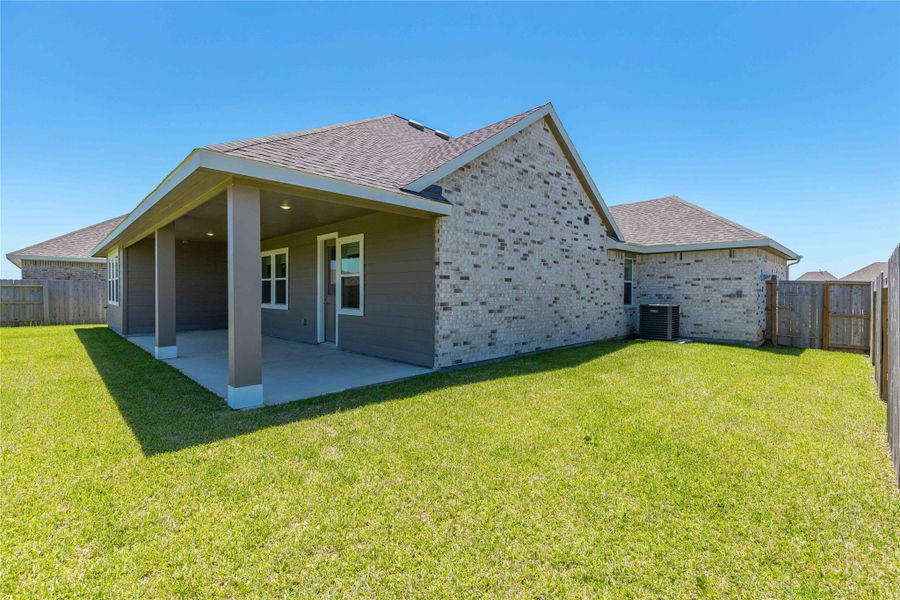 Exterior details and patio area of a home in River Ranch Estates, Dayton (Image 27).