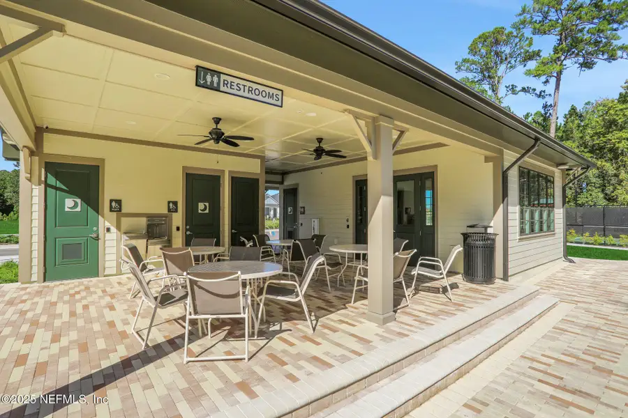 Exterior details and patio area of a home in Jennings Farm, Middleburg (Image 3).