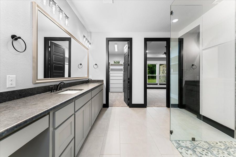 Representative furnished interior of a home built from the The Harper II by Doug Parr Custom Homes in Monarch Manor, Poolville (Image 9).