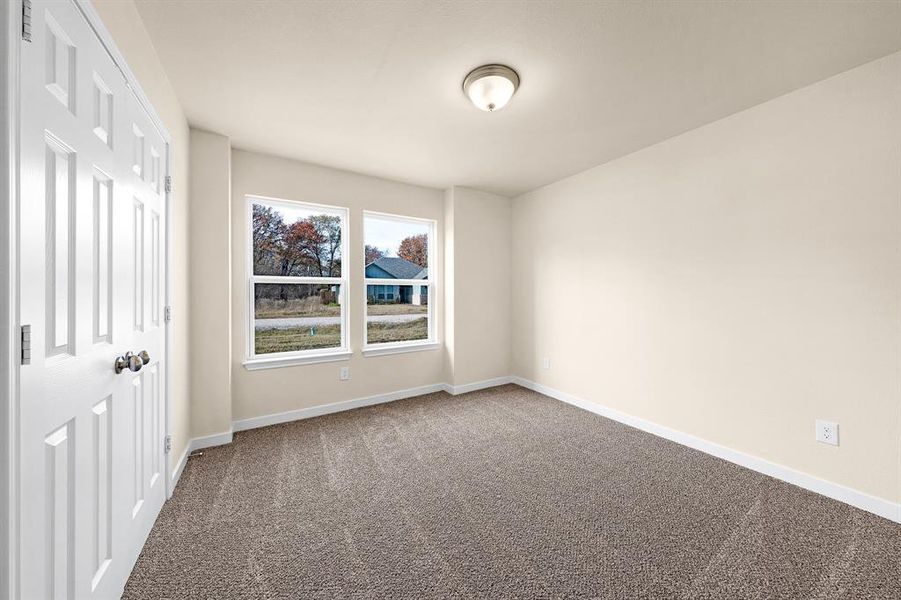 Spacious, unfurnished interior of a new home in , West Tawakoni (Image 19).