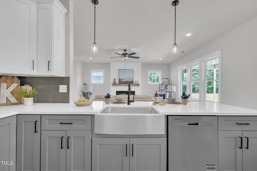 13-4518 Fairhaven Dr-10