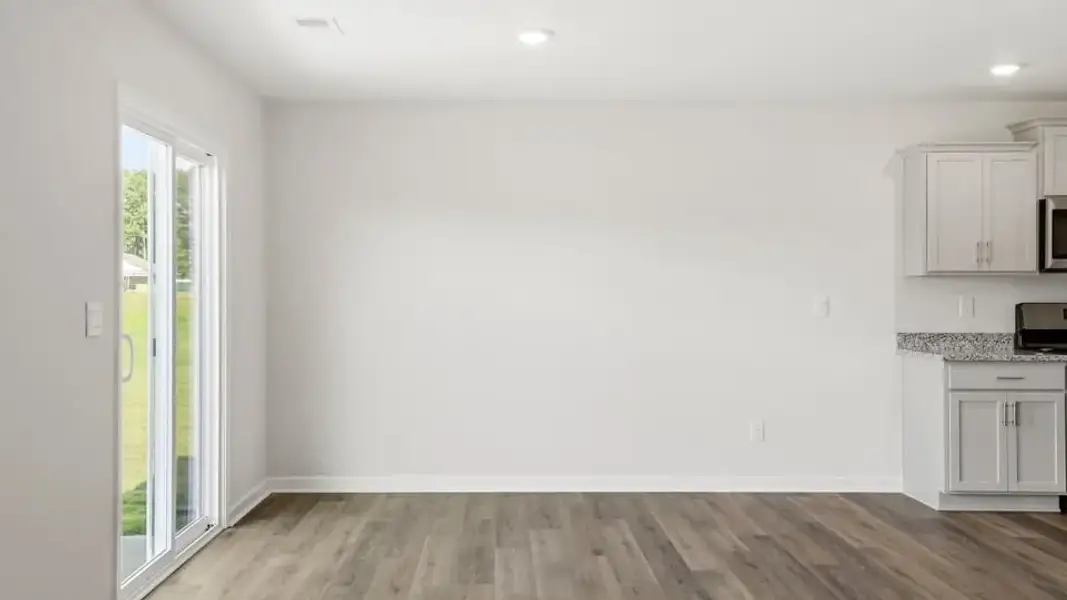 Spacious, unfurnished interior of a new home in Waverly Station, Greenwood (Image 29).