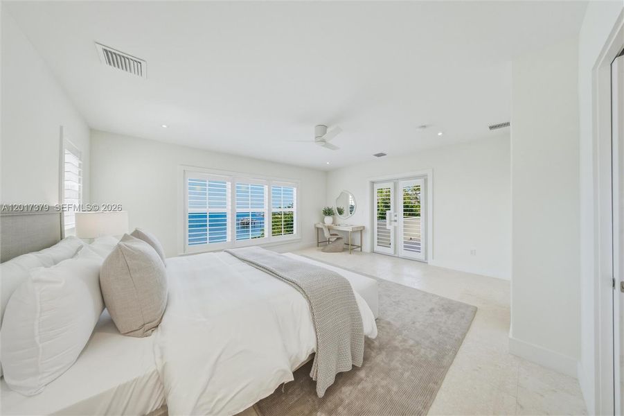 Furnished interior view inside a new home in , Islamorada, Village of Islands (Image 52).