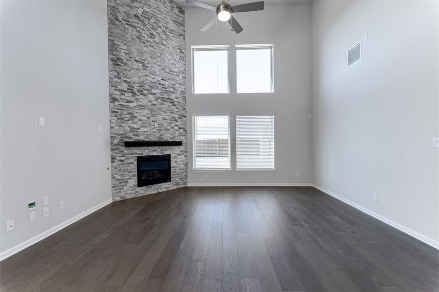 Spacious, unfurnished interior of a new home in Westridge, McKinney (Image 22). Spacious, unfurnished interior of a new home in Westridge, McKinney (Image 22).