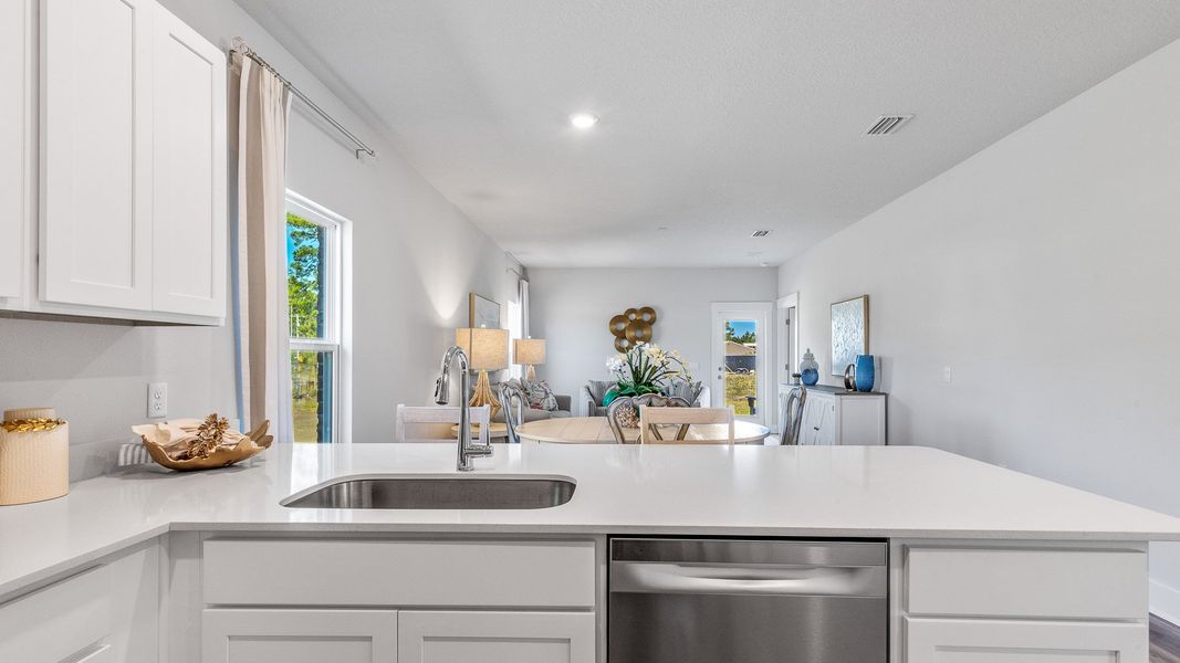 Furnished interior view inside a new home in Colonial East, Panama City Beach (Image 5).
