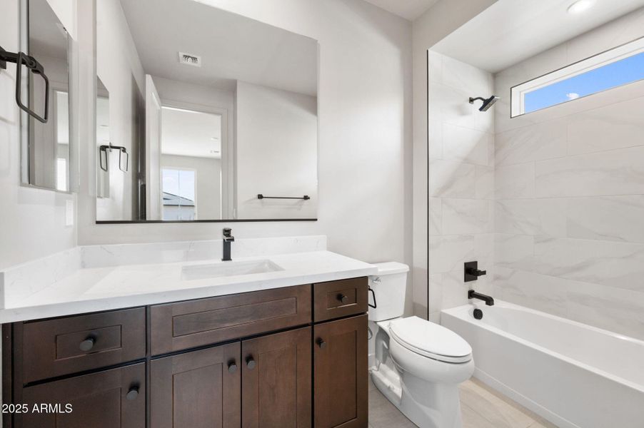 19-Bedroom 2 Bathroom