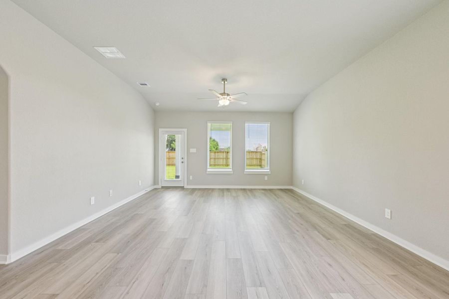 Photo is not of the actual home but is an inspirational photo of builder’s model home and may depict options, furnishings, and/or decorator features that are not included. Photo is not of the actual home but is an inspirational photo of builder’s model home and may depict options, furnishings, and/or decorator features that are not included.