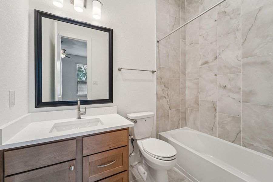 Furnished interior view inside a new home in Kresston, Montgomery (Image 6).