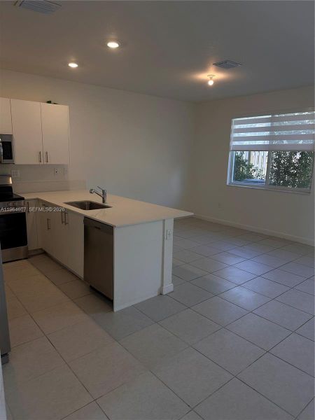 Image 25 of a home in .