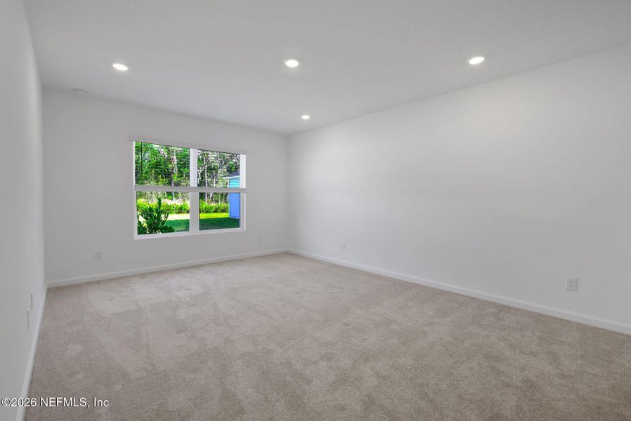 Spacious, unfurnished interior of a new home in Wilford Oaks, Orange Park (Image 33).